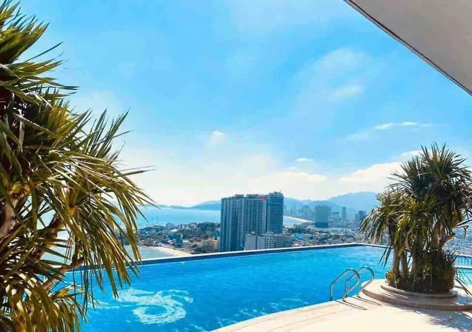 A Sea View Beautiful Studio Apartment Nha Trang